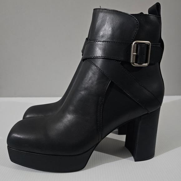 Jeffrey Campbell Amuse Ankle Boot Womens 10 Black Leather Platform High Heel - Picture 16 of 16